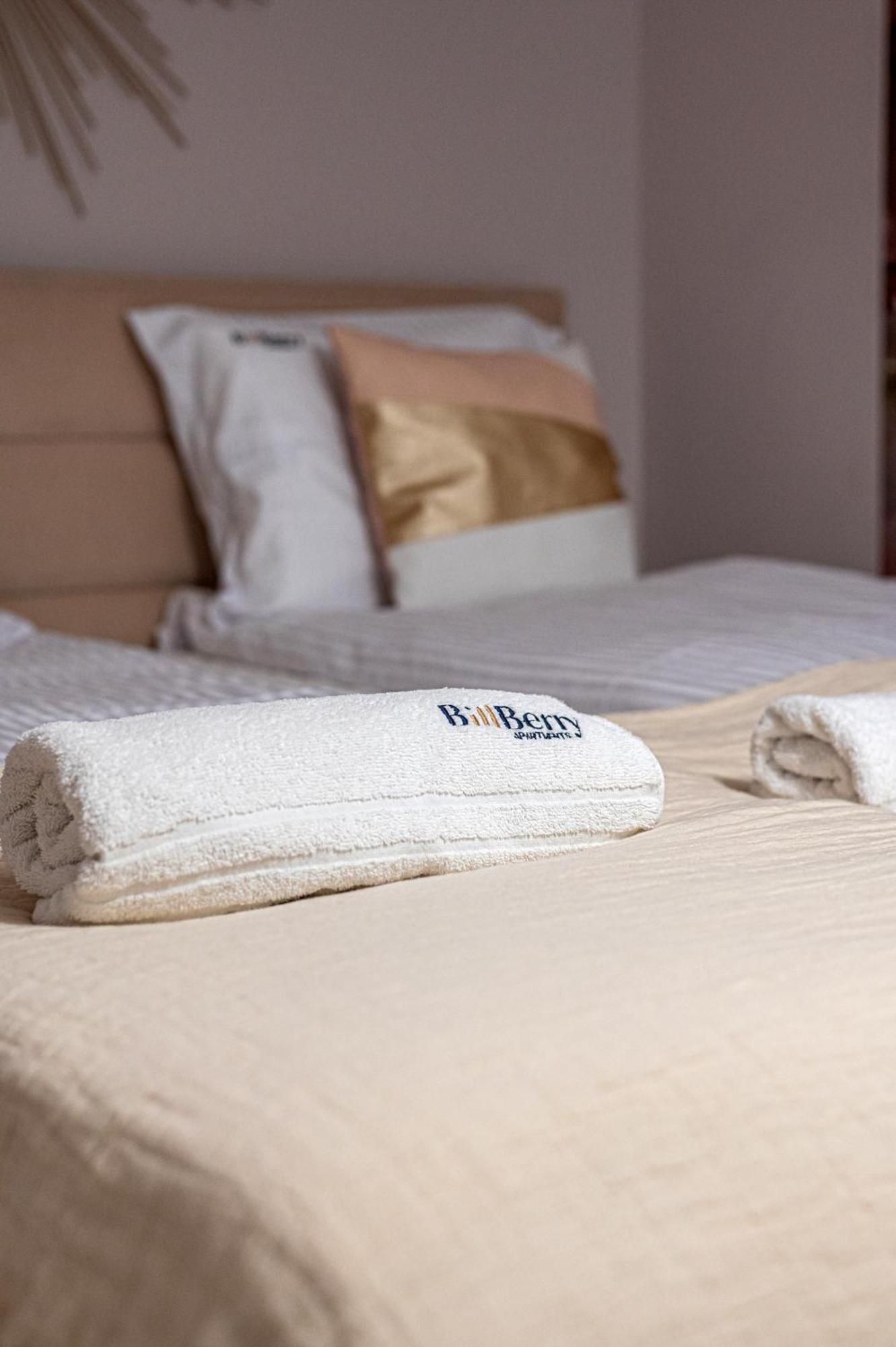 Szeroka Old Town - Billberry Apartments Гданск Екстериор снимка
